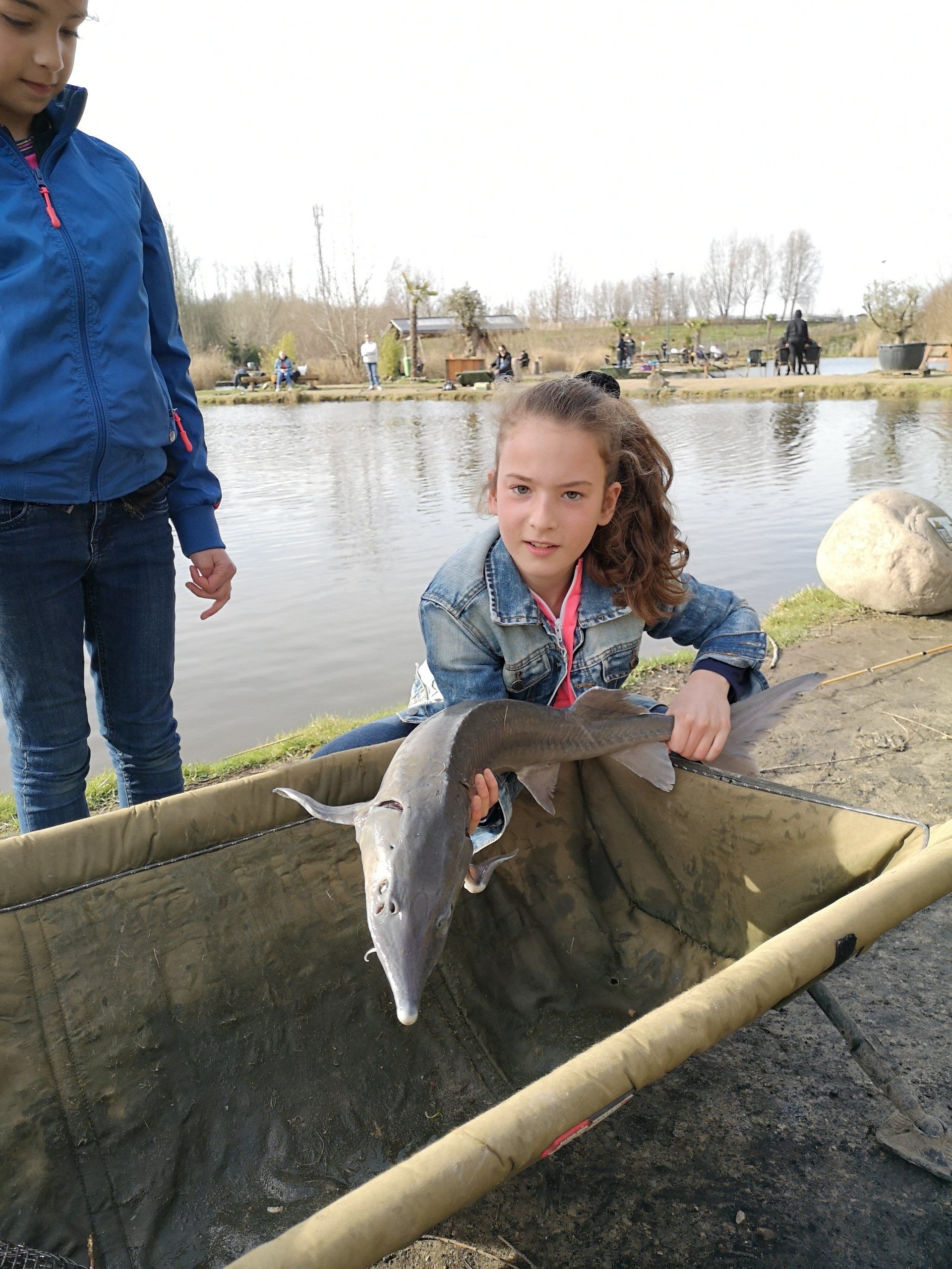 Ingezonden foto van Briet met een Steur