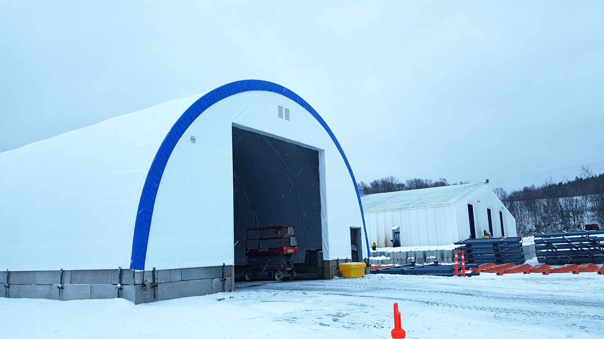 ARCH SPAN BUILDINGS SERVES STORAGE & WAREHOUSING INDUSTRY