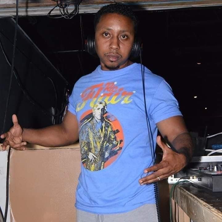 dj 