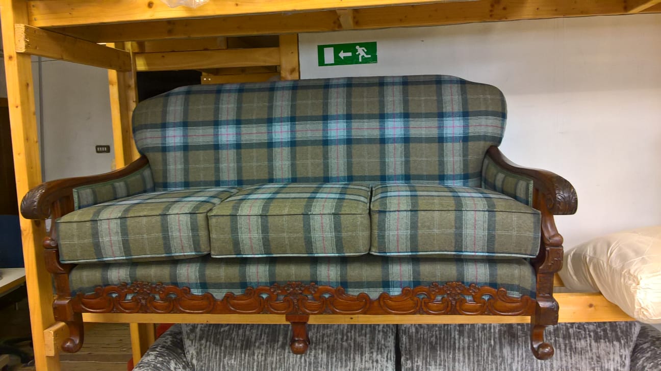 Troon Upholstery Service's upholstery work example 22