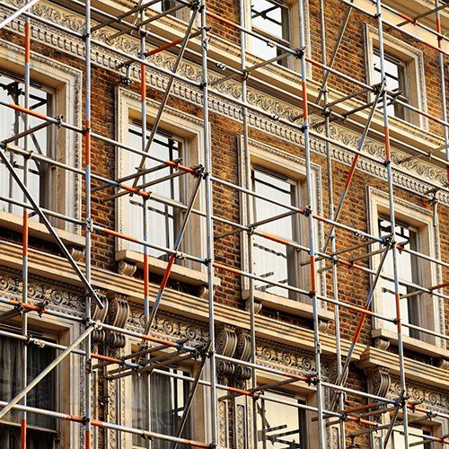 Experienced scaffolders