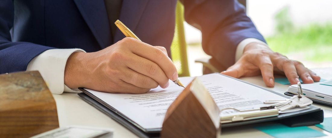 assistenza professionale in materia di contratti immobiliari