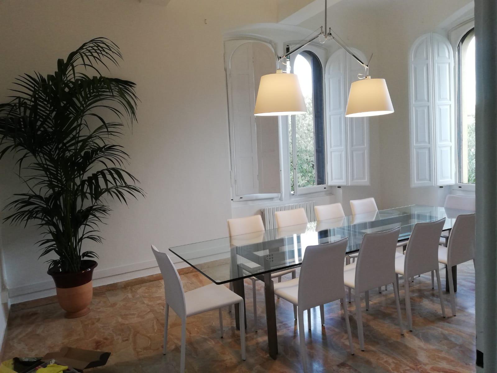 sala riunioni dello studio notarile