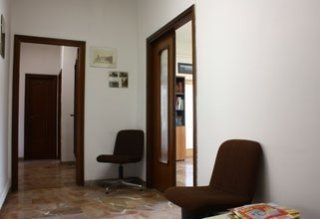 ufficio con poltrone