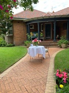 table on pavements
