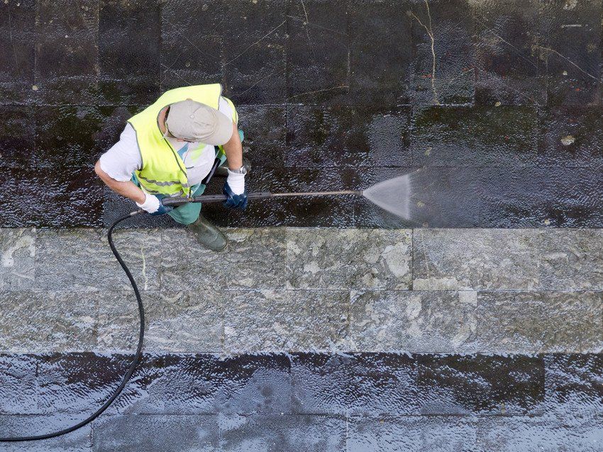 pressure wash