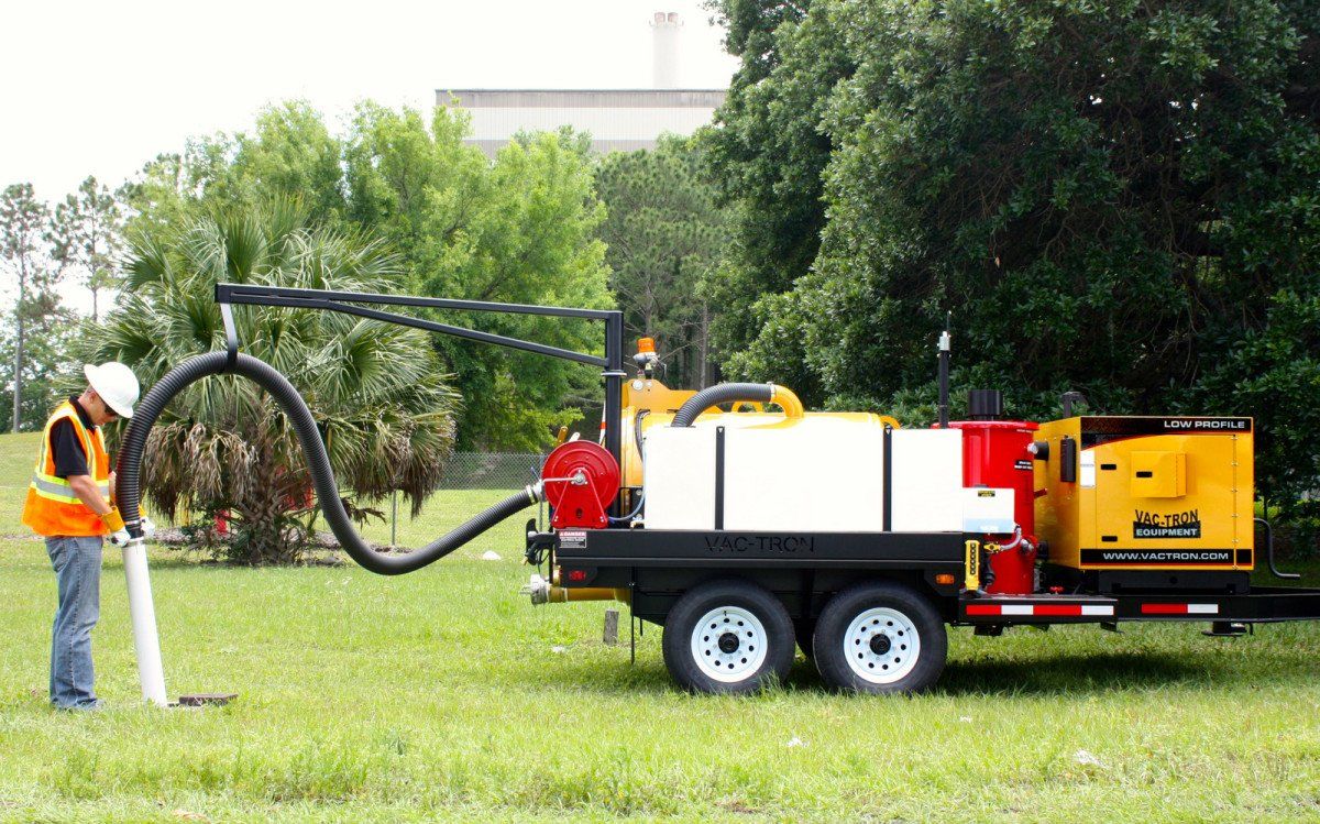Vacuum Excavation drilling through dirt