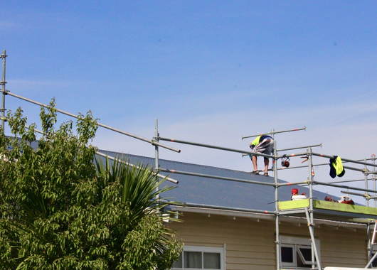 Roofing service