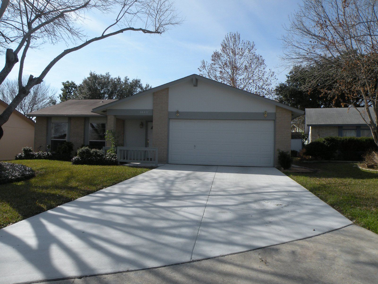 Concrete Residential Driveway — Helotes, TX — Easter Concrete Contracting