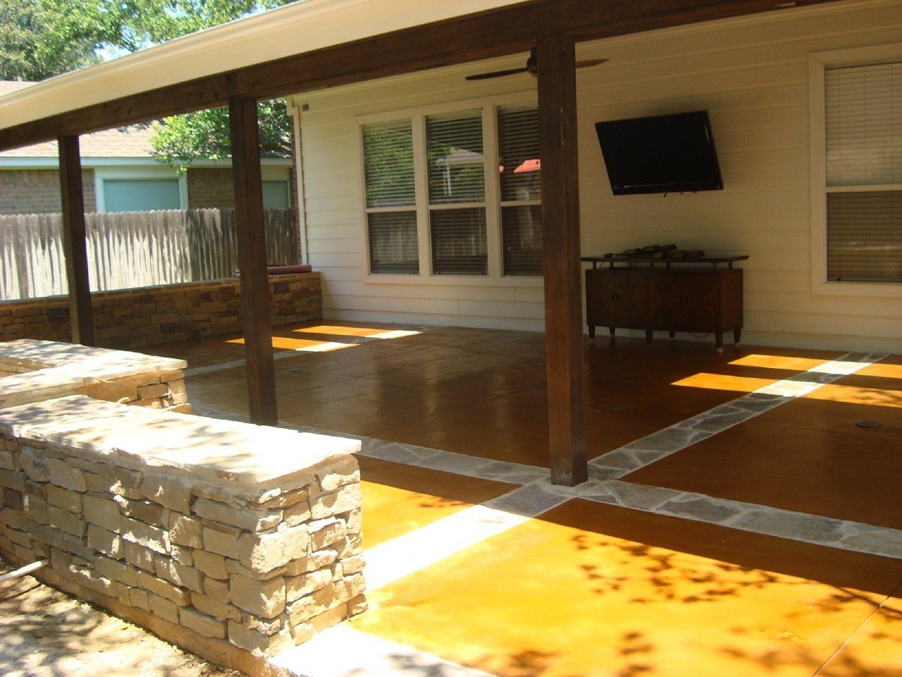 Skim Stained — Helotes, TX — Easter Concrete Contracting