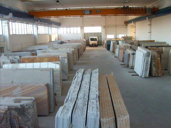 Magazzino marmi