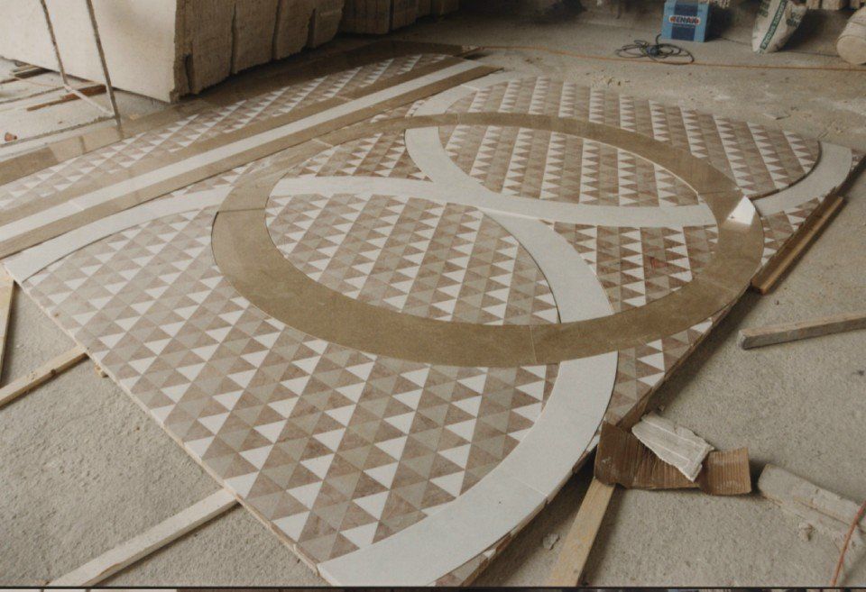Lugano - bank floor
