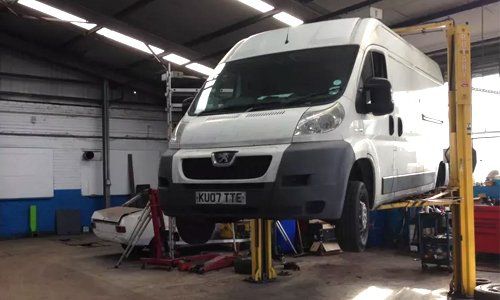 mini van garage checking