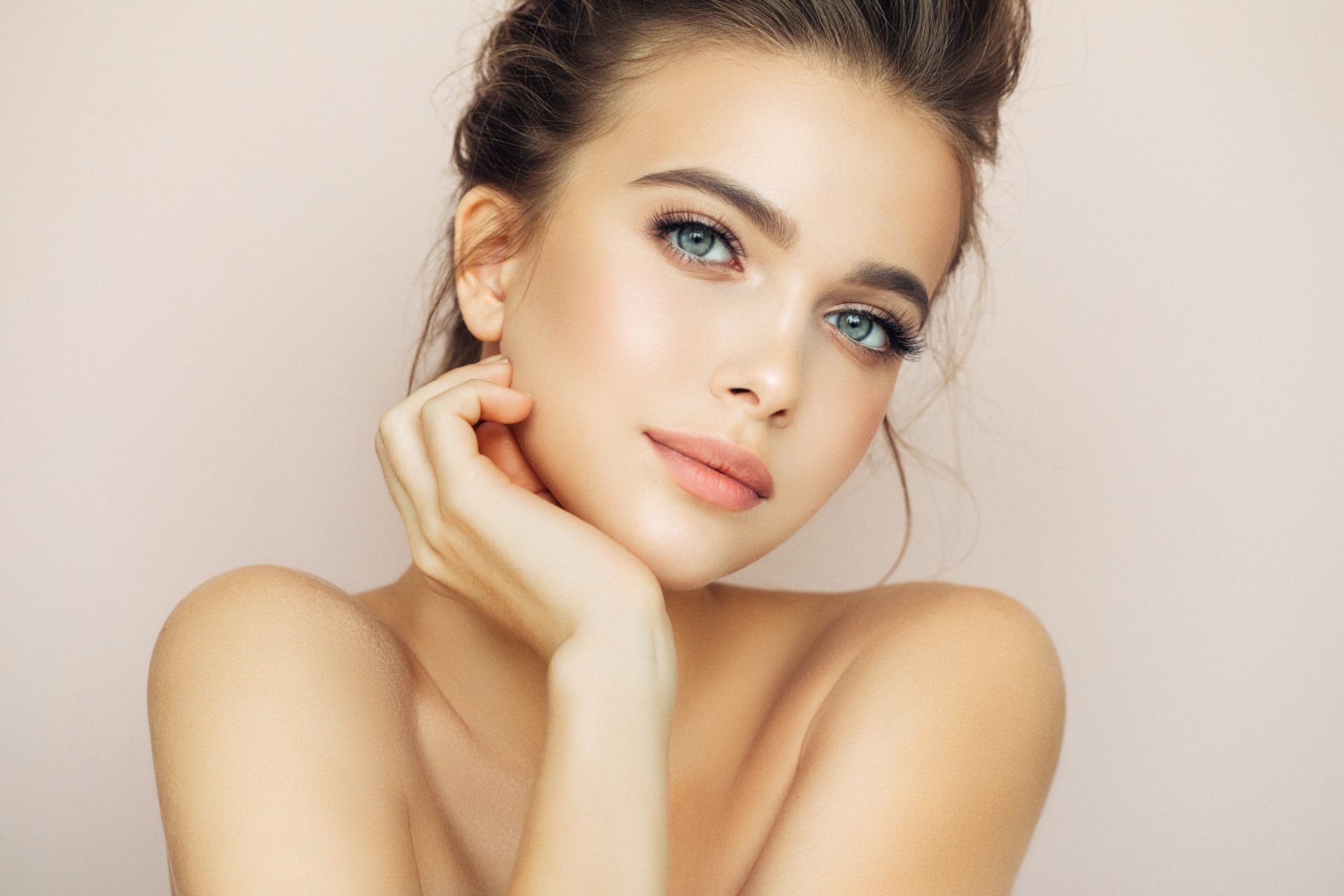 Seduta di trucco
