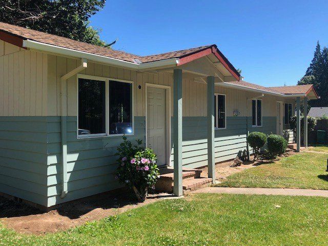 Forest Grove 4-Plex exterior links to property page