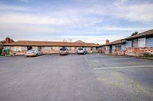 Archer Point - Lots of Parking