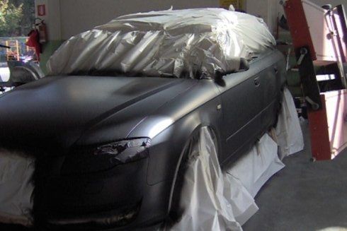 Veicolo durante la personalizzazione della carrozzeria
