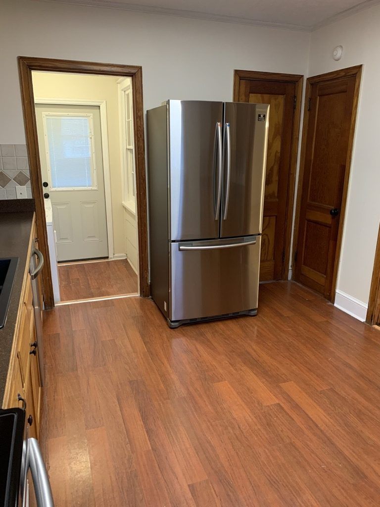1050 Kitchen #2