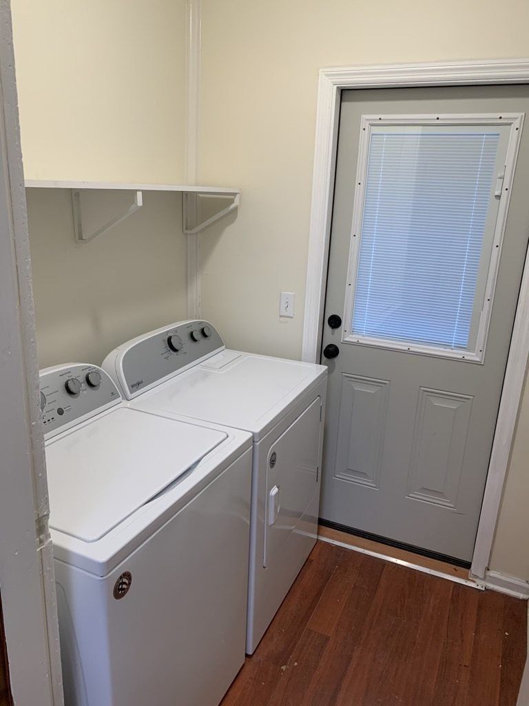 1050 laundry