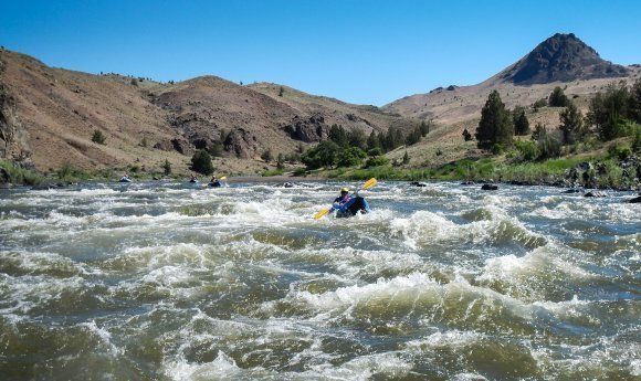 Even though John Day River is some of the leisurely whitewater in Oregon, it has sections of exciting rapids. 
