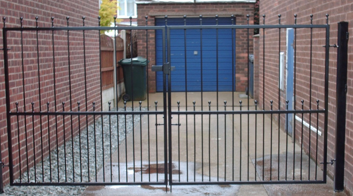 Wrought iron gates and railings Rotherham