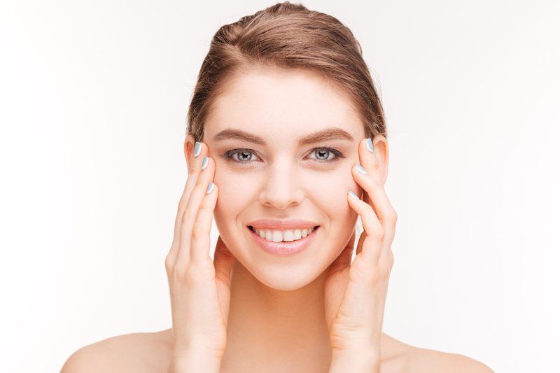 Indian Facelift Massage by Jennie Chews Essence of Healing in Grays, Thurrock