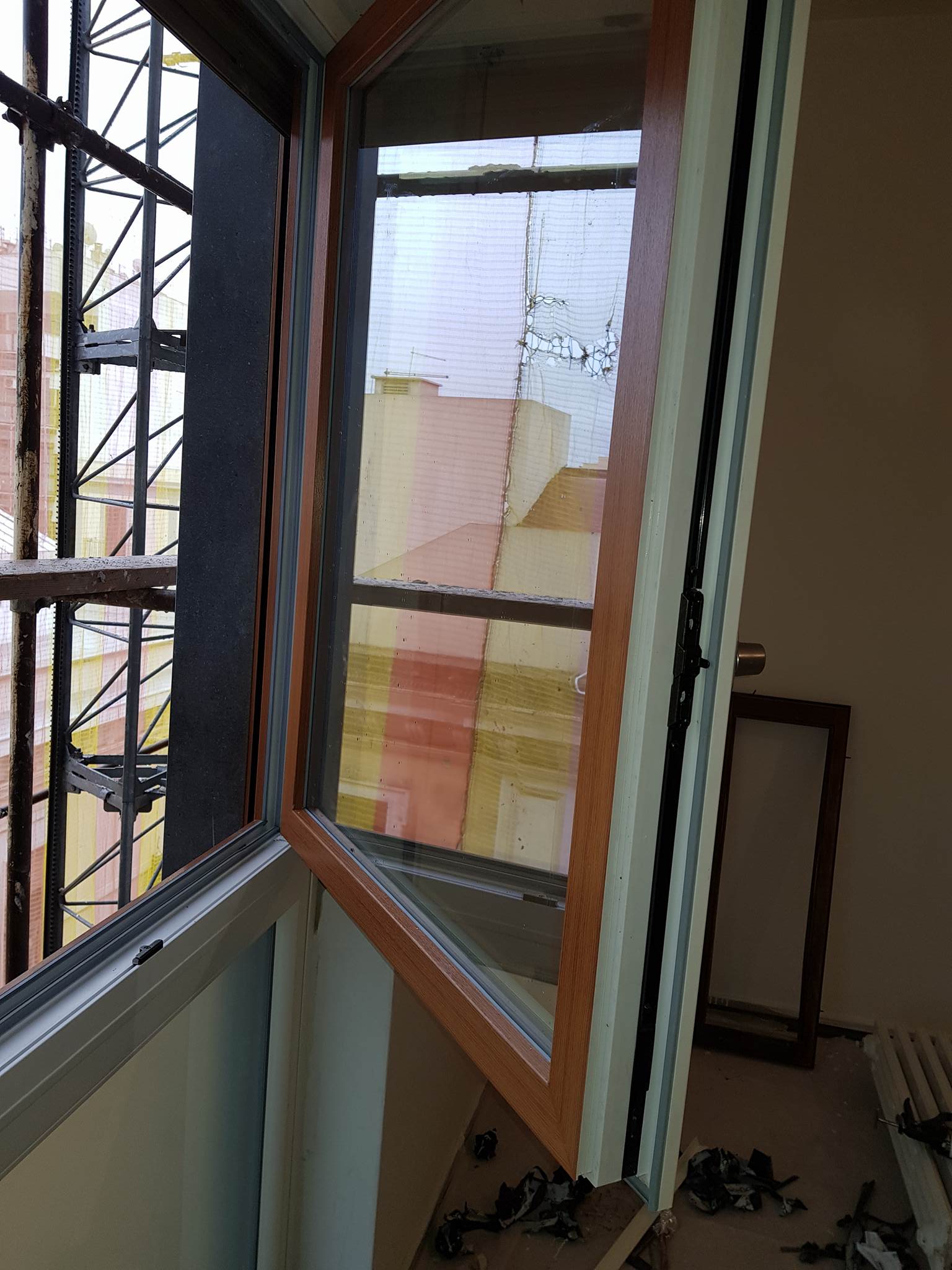 Finestra in legno e PVC