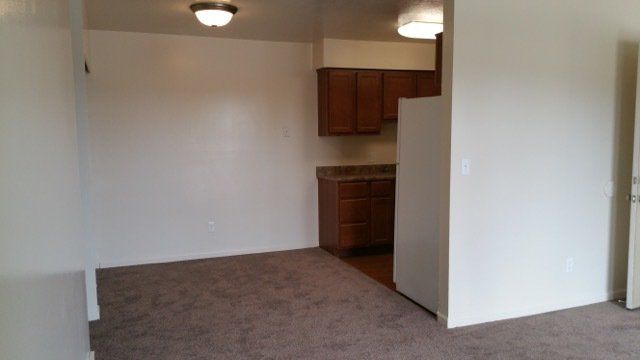 Windsong Apts