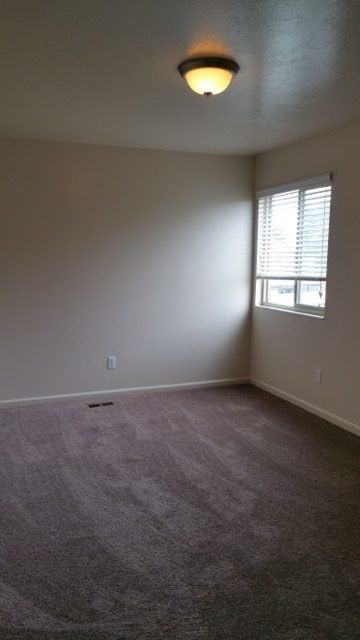 Windsong Apts