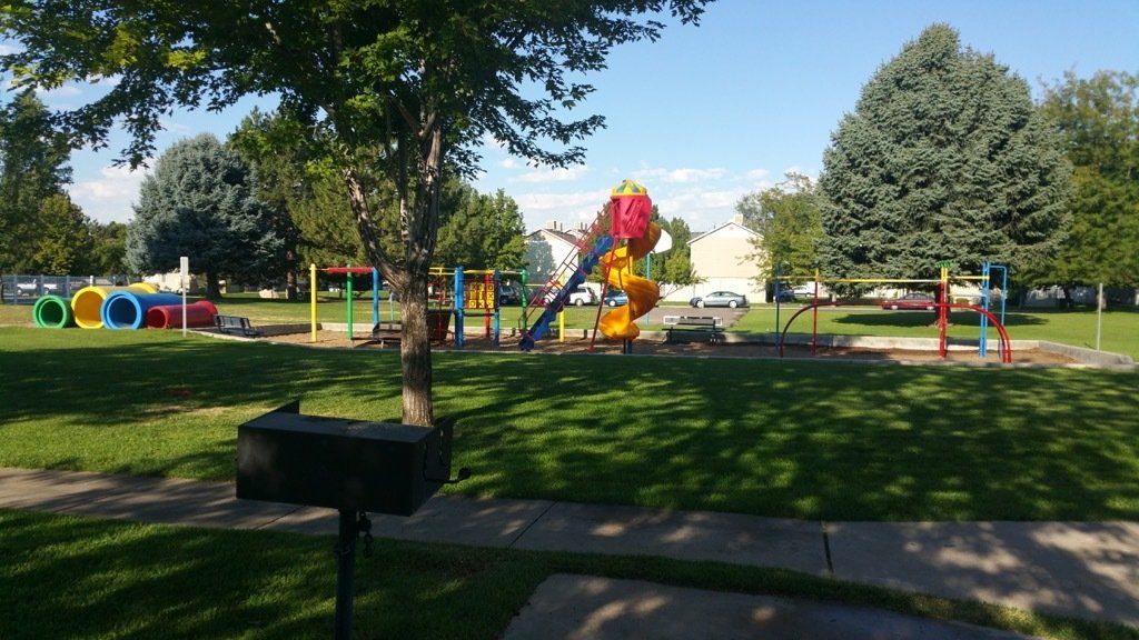 Lakeview Apartments