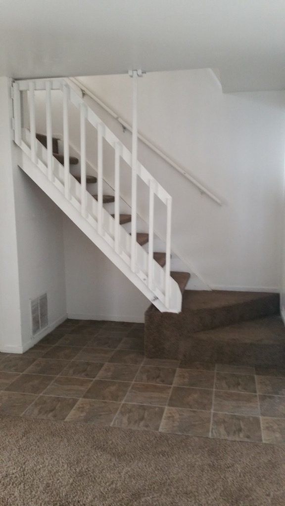Lakeview Apartments