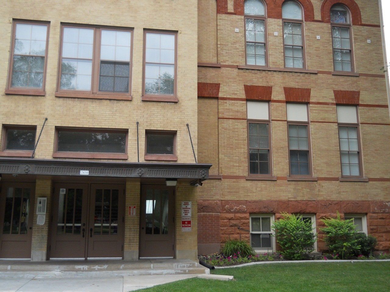 Building for Lindsay 2016 002-002