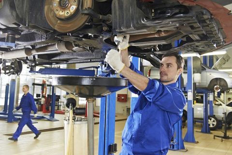 car repair specialist