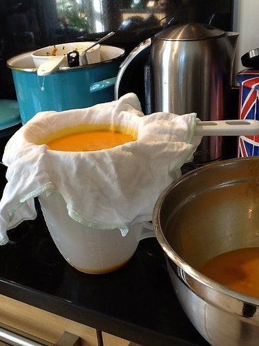 Sieving through muslin