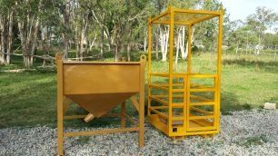 Avanti Crane Hire - Concrete Kibble & Brick Cages
