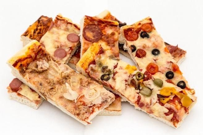 FOCACCE, PIZZE