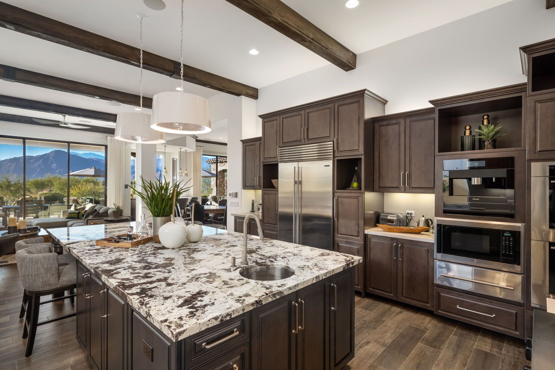 Gourmet Kitchen
