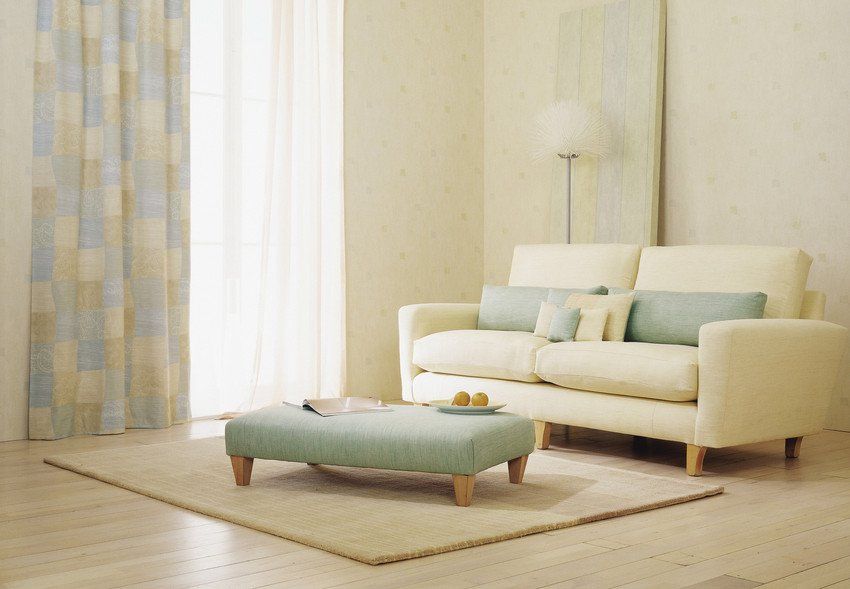 wallpaper hanging