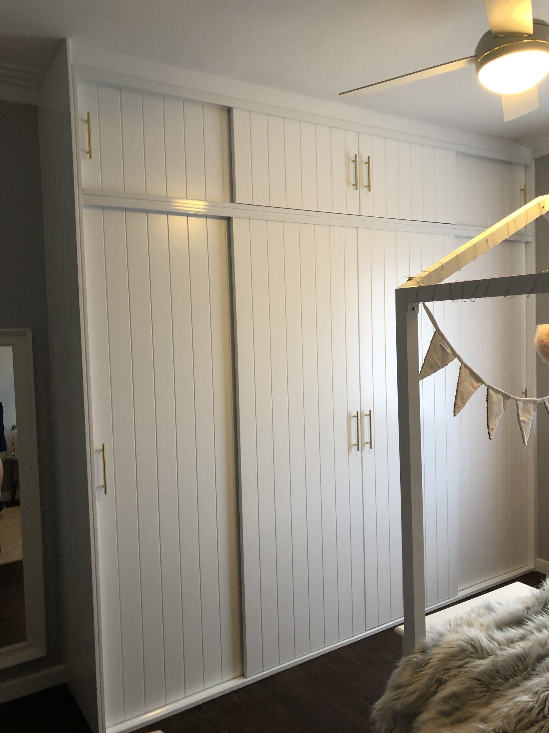 Lacquered Sliding Wardrobe Doors Perth