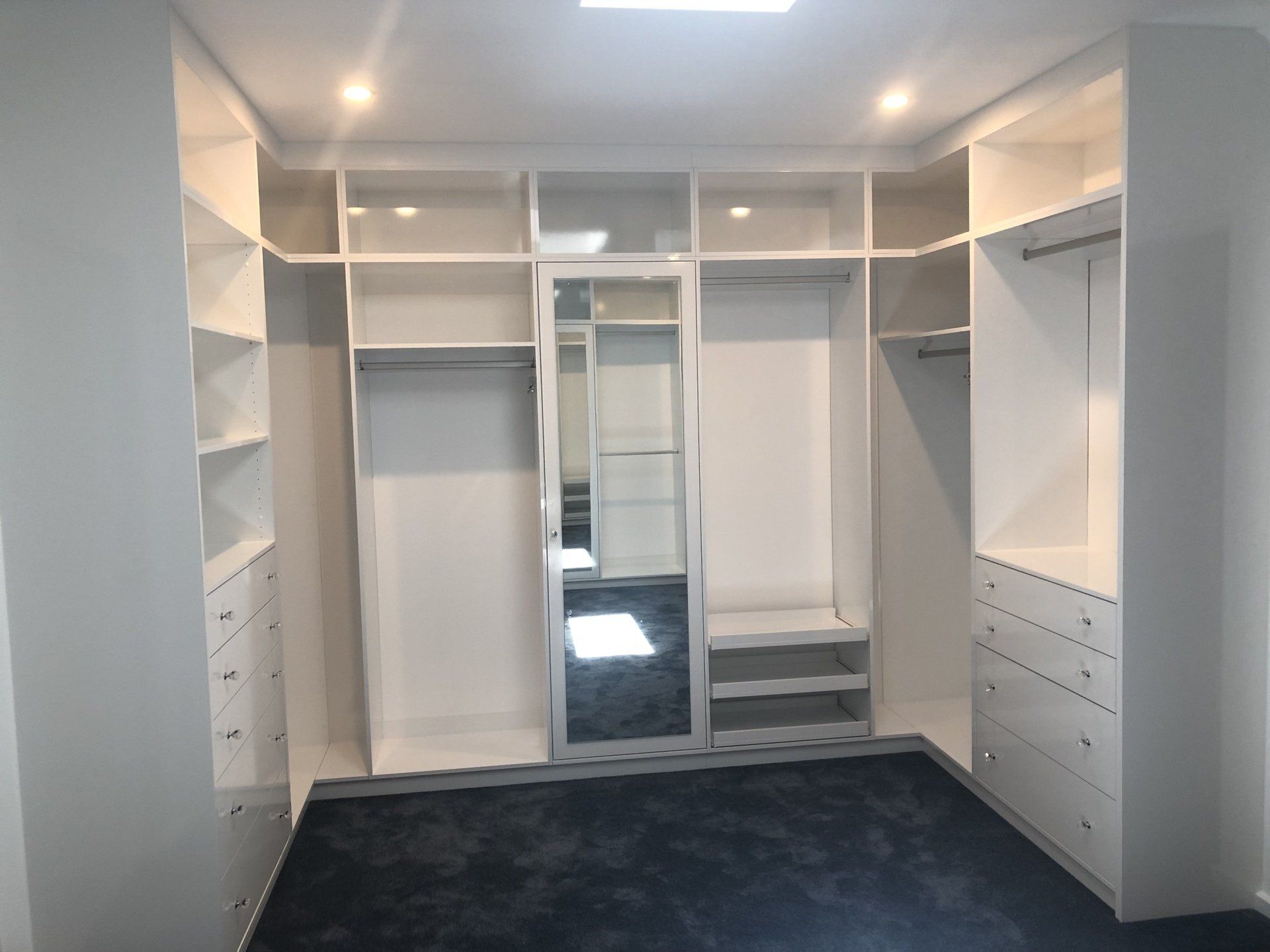 Walk In Wardrobes
