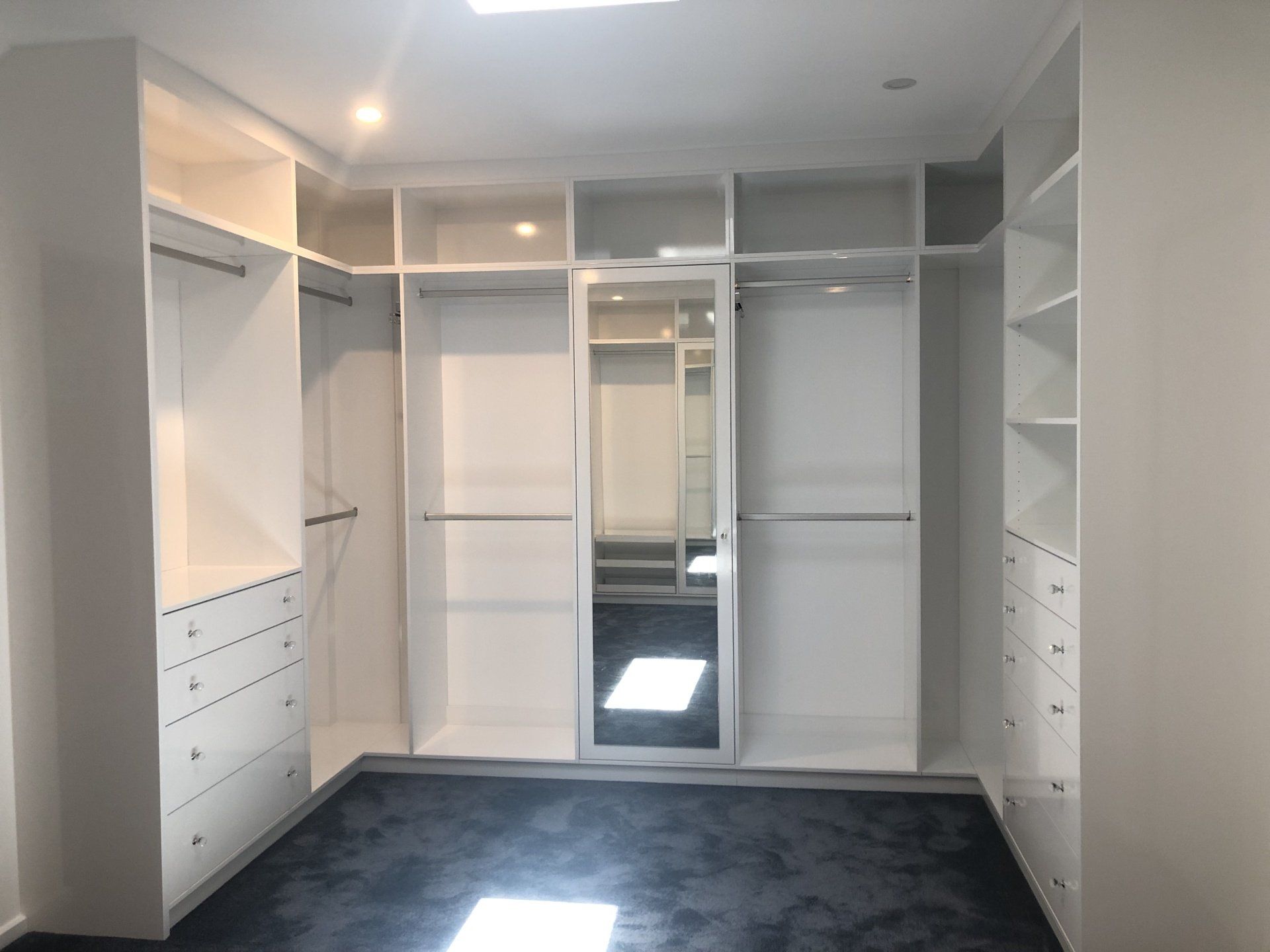 Walk In Wardrobes