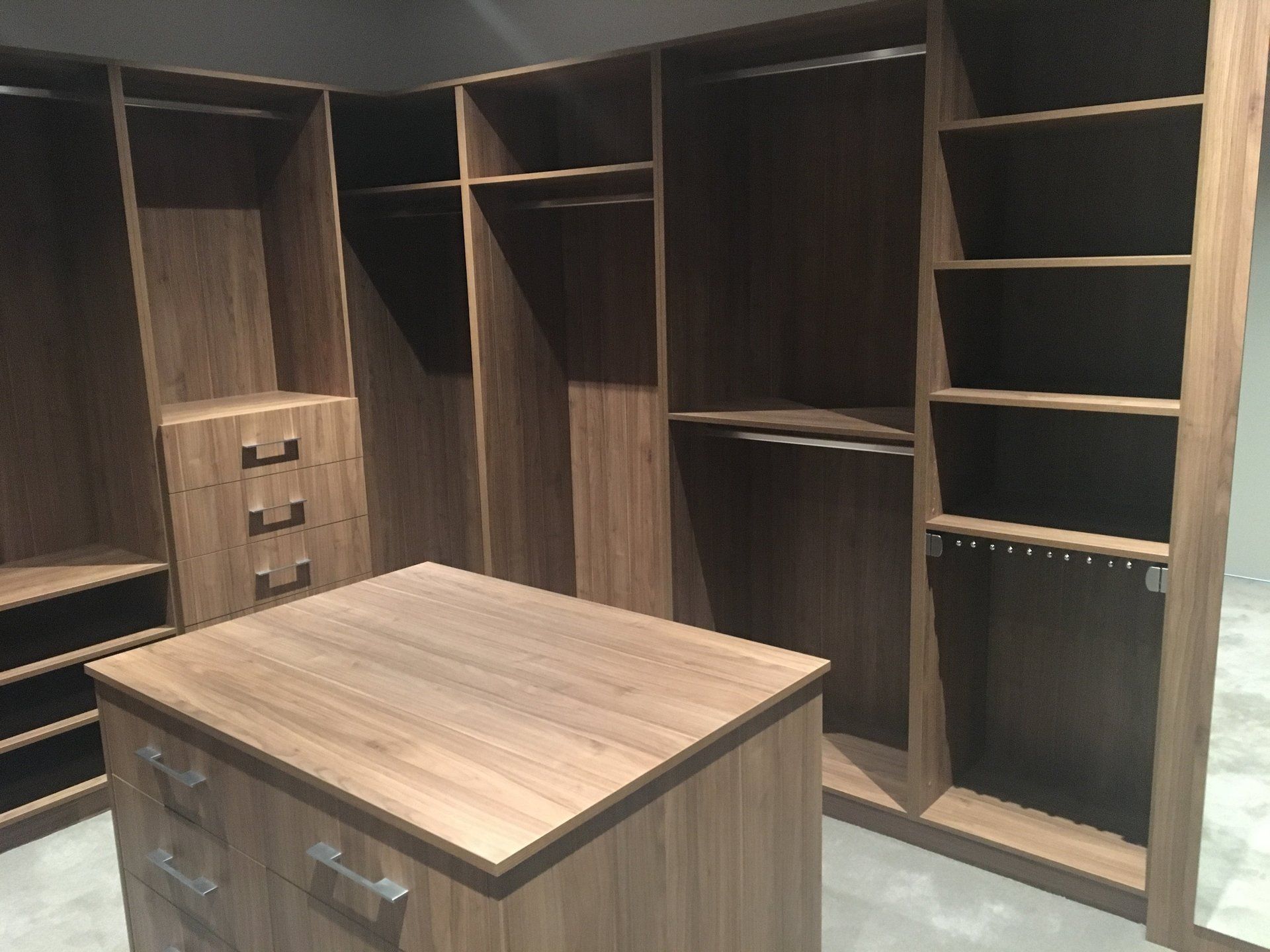 Walk In Closets Perth