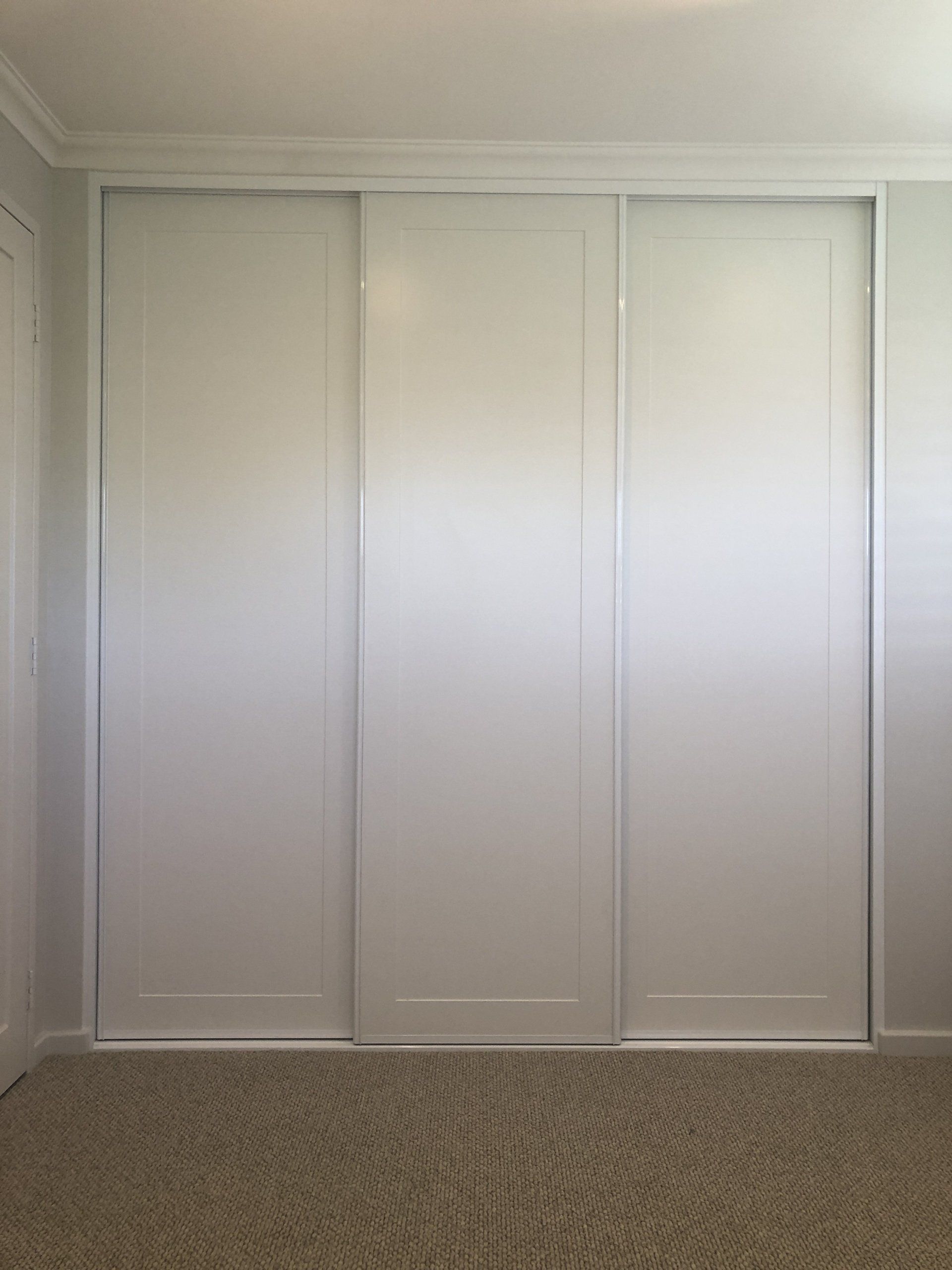 Vinyl Shaker Style Sliding Wardrobe Doors Perth