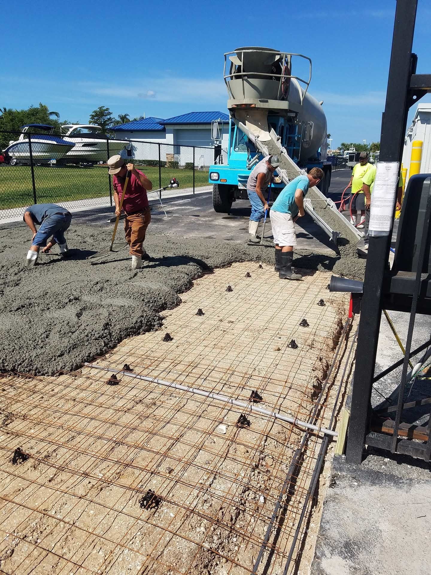 Road Construction — Alva, FL — Campions Landscaping & Grading, Inc. Road Construction — Alva, FL — Campions Landscaping & Grading, Inc.