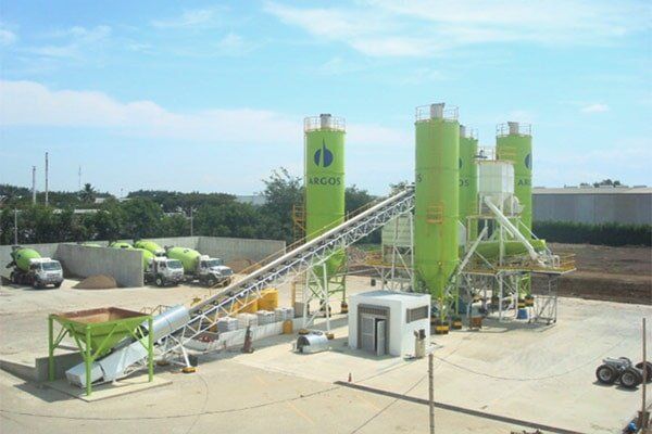INGENIARE PROJECTS - Construcción Planta de Concretos