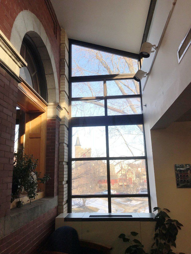 Builder — Spot light on Living Room in Dover, NH