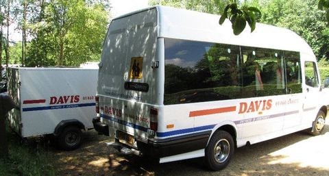 minibus for hire