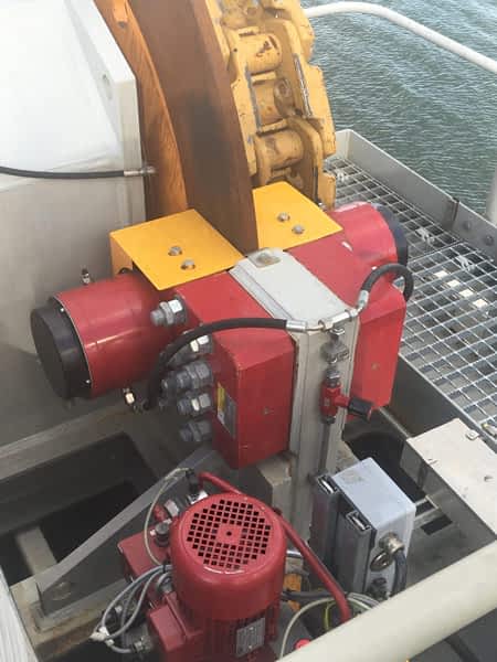 crane engine
