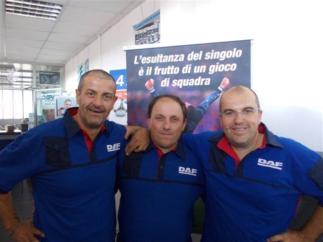 operatori di un'officina autorizzata Daf