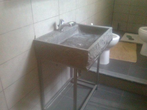 lavabo in pietra
